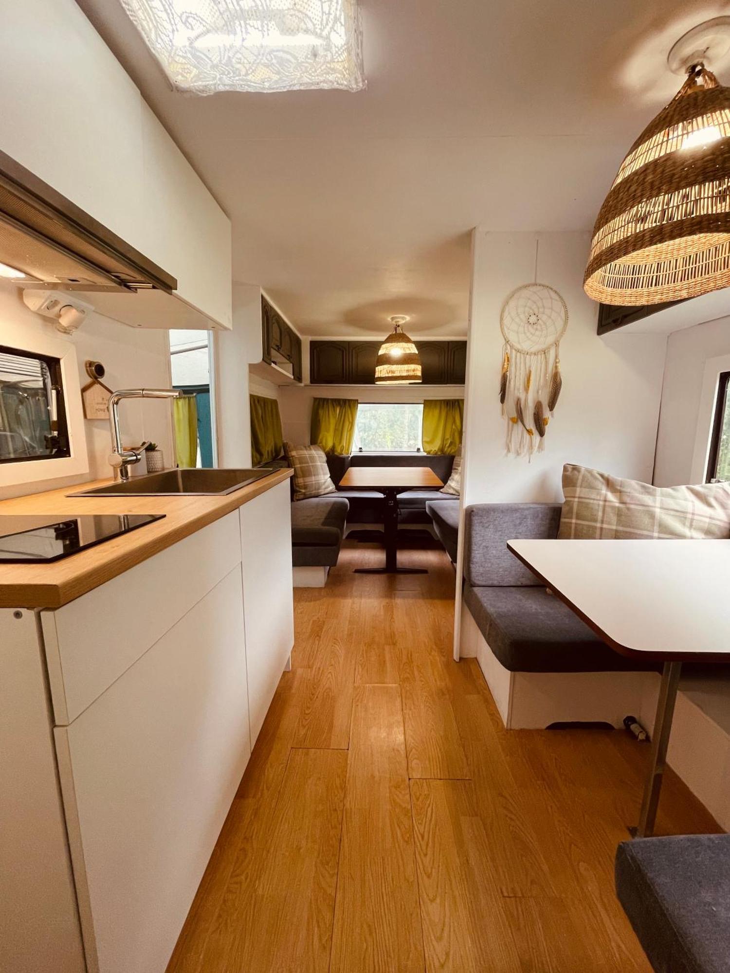 Hotel Przyczepa Abordaz Wolin à Kołczewo Extérieur photo