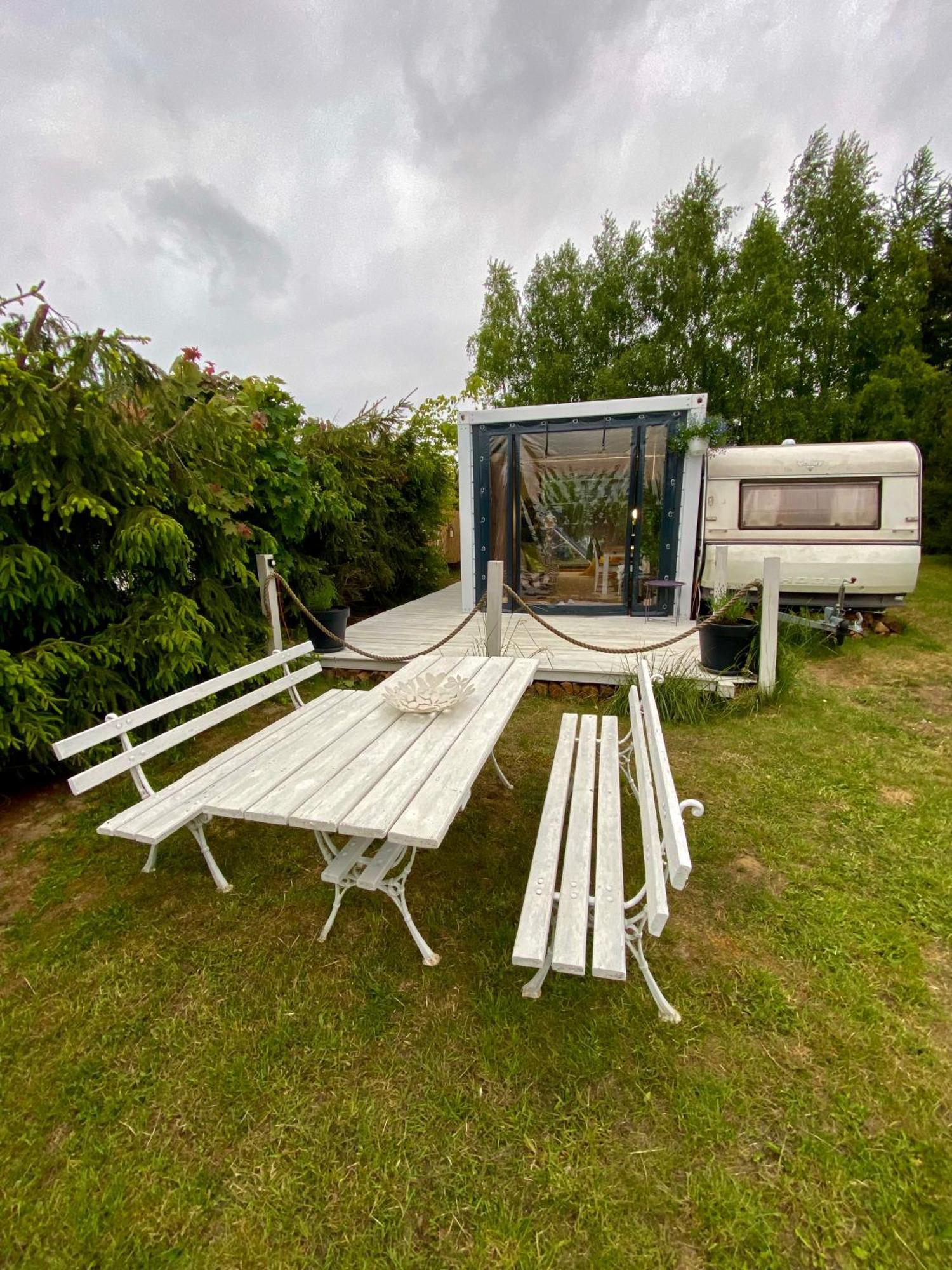 Hotel Przyczepa Abordaz Wolin à Kołczewo Extérieur photo